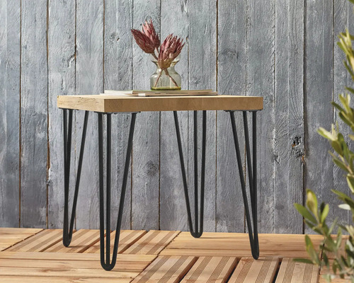 Beistelltisch mit Holzplatte und Metallbeinen