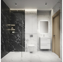 Modernes Badezimmer mit Dusche, Waschbecken, Spiegelschrank und Toilette.