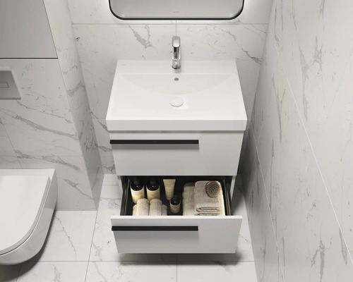 Modernes Badezimmer mit Waschtischunterschrank, offenem Schubfach und Armatur