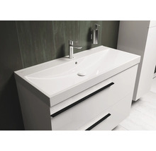 Waschtisch mit Unterschrank, Armatur und Seifenspender