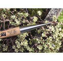 Erdlocher aus Stahl und Holz mit FSC Siegel