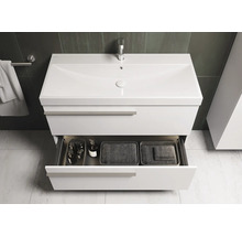 Weißer Waschtisch mit Schublade im Badezimmer