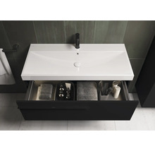 Waschtischunterschrank mit offenem Schubfach, Waschbecken, Armatur und Badaccessoires