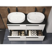 Badezimmermöbel mit zwei Waschbecken, Schubladen und Stauraum