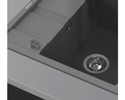 Spülbecken mit Abfluss und Centano Logo