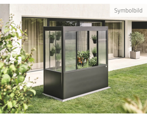 Hochbeet aus Metall und Kunststoff mit Pflanzen auf Rasen