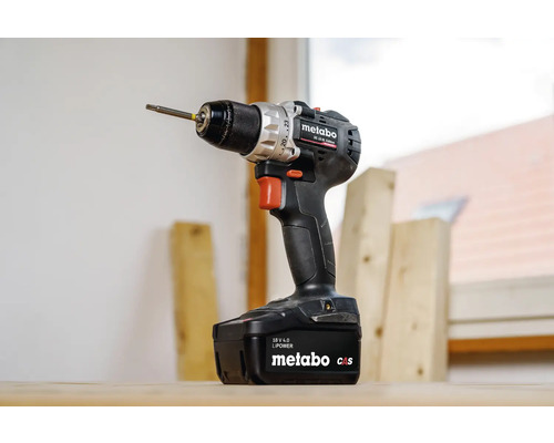 Metabo Akku-Bohrschrauber mit Bit