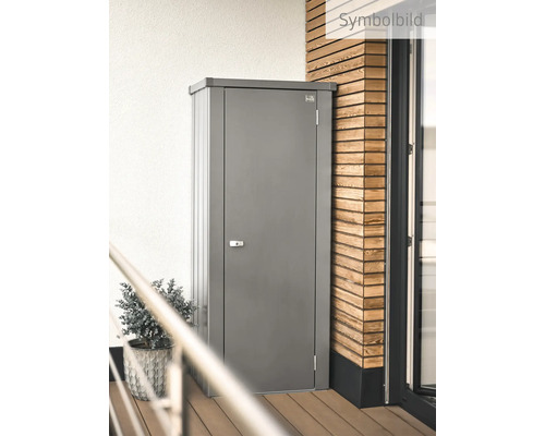 Grauer Geräteschrank aus Metall zur Aufbewahrung im Außenbereich