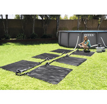 Schwimmbad Solarheizungssystem mit Solarmatten und Intex Schwimmbad im Garten