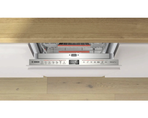 Integrierter Geschirrspüler mit Bedienfeld und Display