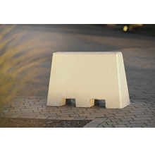 Betonsperre zur Verkehrssicherung