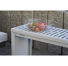 Obstschale auf einem Geiger-Tisch