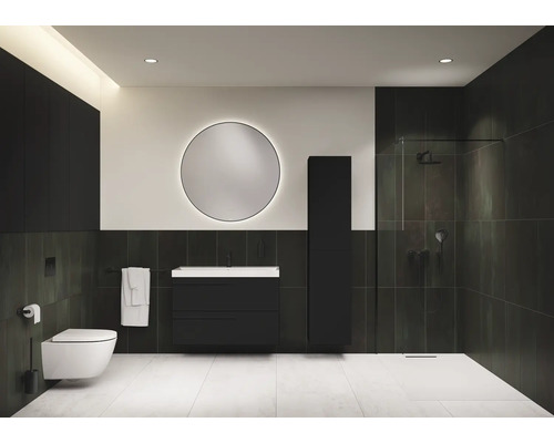 Modernes Badezimmer mit Waschtisch, Toilette, Spiegel und Dusche.