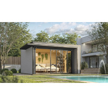 Modernes Gartenhaus mit Schiebetüren neben einem Swimmingpool