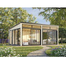 Gartenhaus mit Glasfront und Schiebetüren im Garten