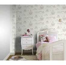 Kinderzimmer mit Burg-Tapete, Nachttisch und Bett