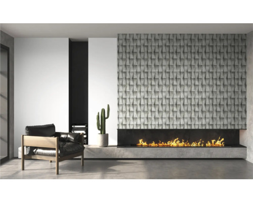 Modernes Wohnzimmer mit Sessel, Kamin und dekorativer Wandverkleidung
