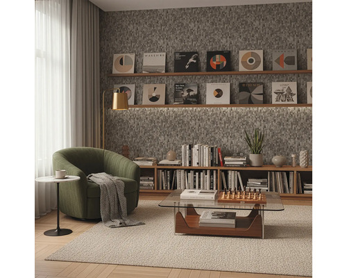 Wohnzimmer mit Sessel, Couchtisch und Bücherregal unter Schallplatten