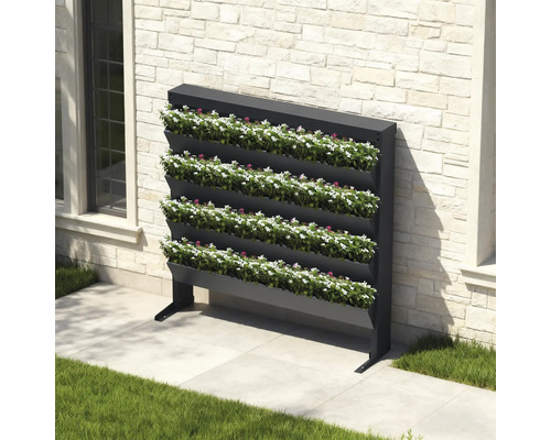 Vertikaler Garten mit vier Ebenen und blühenden Pflanzen für den Außenbereich.