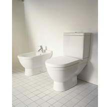 Bidet und Toilette im Badezimmer