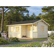 Gartenhaus aus Holz mit Fenstern und Veranda im Garten