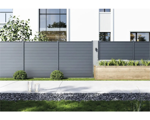 Moderne Gartenzaun-Gestaltung mit Holz- und Steinelementen