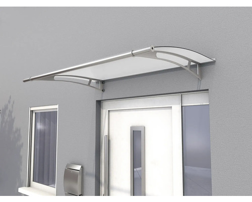 Türvordach aus Metall und Kunststoff über einer Haustür