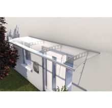 Haustürvordach aus transparentem Material mit Metallrahmen