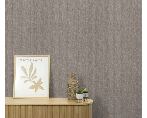Nahaufnahme einer Wand mit Textiltapete