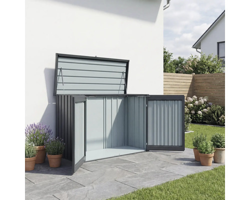 Offene Gerätebox zur Aufbewahrung im Garten