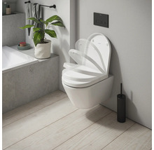 Wand-Tiefspül-WC mit animierter Sitzbewegung in einem Badezimmer