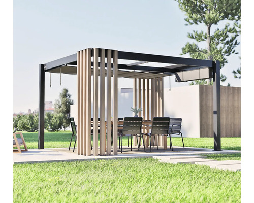 Moderne Pergola mit Lamellenwand, Esstisch und Stühlen im Garten