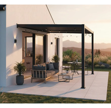 Terrassengestaltung mit Pergola, Sitzgruppe und Beleuchtung für den Außenbereich