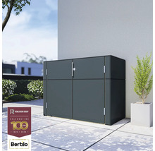 Dunkelgrauer Geräteschrank mit zwei Türen für den Außenbereich auf einer Terrasse, mit Rowlinson Group Logo