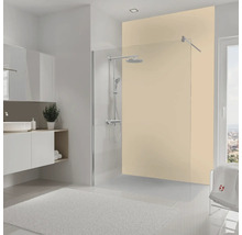 Helles Badezimmer mit Duschabtrennung, Waschbecken und Badteppich für ein modernes Ambiente.