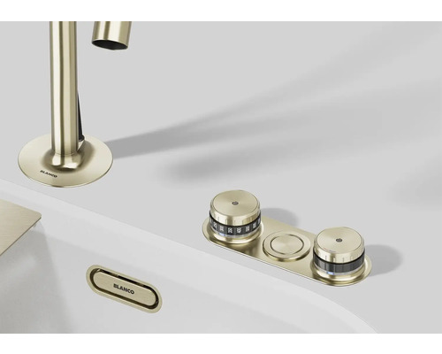 Küchenarmatur mit Drehknöpfen zur Temperatureinstellung und Ablaufgarnitur von Blanco