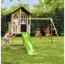 Kinderspielplatz mit Spielhaus, Schaukel und Rutsche im Garten