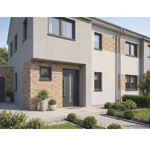 Fassade eines modernen Wohnhauses mit Fenster und Haustür