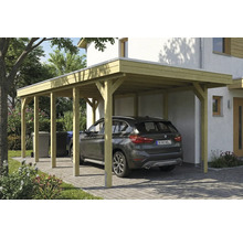 Holzcarport mit Auto auf gepflasterter Fläche
