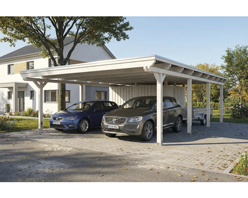 Doppelcarport aus Holz mit zwei parkenden Autos und einem Anhänger im Hintergrund