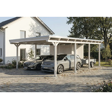 Doppelcarport aus Holz mit zwei parkenden Autos und einem Anhänger
