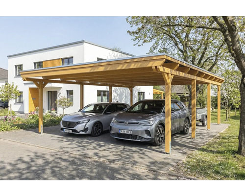Doppelcarport aus Holz mit zwei geparkten Autos