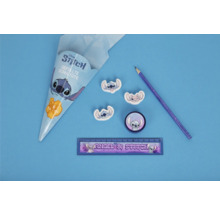 Sechsteilige gefüllte Disney Stitch Schultüte mit Lineal, Bleistift, Anspitzer und drei Radiergummis mit Stitch und Angel Motiven.