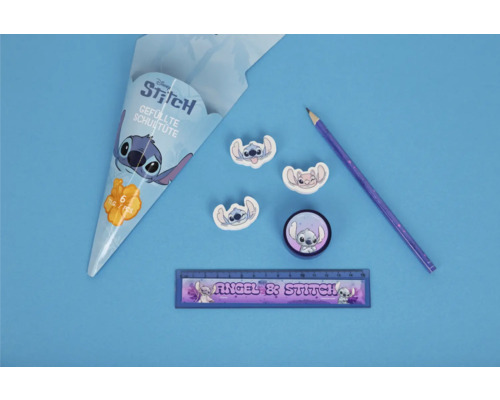 Sechsteilige gefüllte Disney Stitch Schultüte mit Lineal, Bleistift, Anspitzer und drei Radiergummis mit Stitch und Angel Motiven.