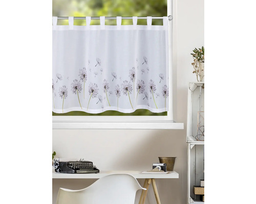 Transparente Scheibengardine mit Pusteblumen-Motiv und Schlaufenaufhängung am Fenster über einem Schreibtisch.