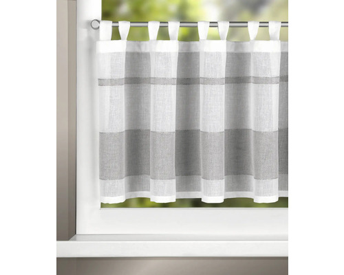Halbtransparente Scheibengardine mit Schlaufen und horizontalem Streifenmuster vor einem Fenster.