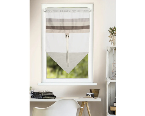 Modernes helles Zimmer mit Schreibtisch und einem Fenster mit gestreiftem Ösenraffrollo mit spitz zulaufendem Abschluss.