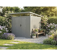 Modernes Gerätehaus aus Metall mit Pultdach und Doppeltür in einem blühenden Garten neben einer Holzbank.