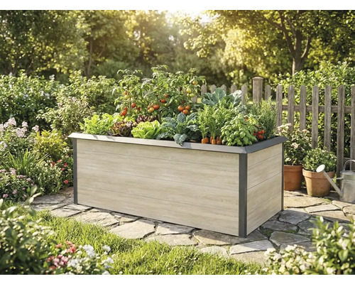 Hochbeet in Holzoptik mit dunklem Metallrahmen, bepflanzt mit Tomaten und Kräutern in einem hellen, organisierten Garten.