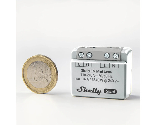 Shelly EM Mini Gen4 Smart Home Relais zur Energiemessung neben einer 1 Euro Münze zum Größenvergleich.